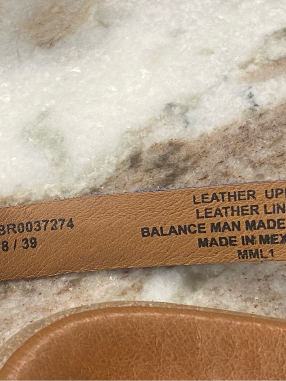 Born Cammie Dark Jeans Suede Comfort T-Strap Sandals 8 / 39 EUC - Picture 10 of 11
